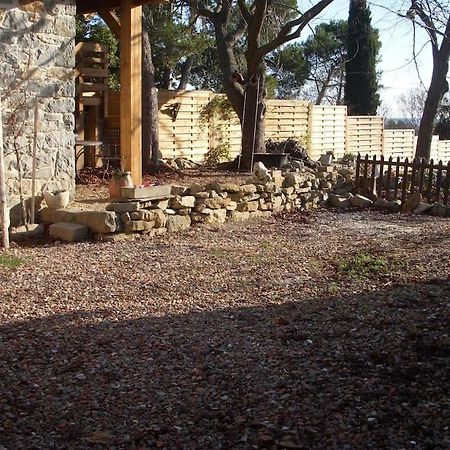 Un Havre De Paix Villa Aigues-Vives  Екстериор снимка
